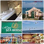 Sea Horse Hotel 3*