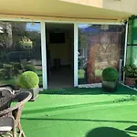 Sea Horse Hotel